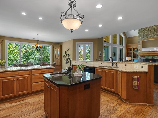 Photo of 807 Elmtree Lane