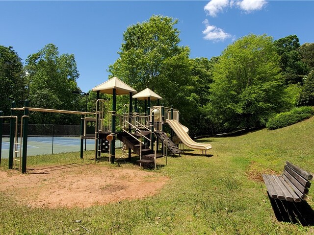 Photo of 314 E Richfield Drive