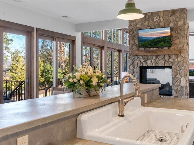 Photo of 307 Shore Vista Trail