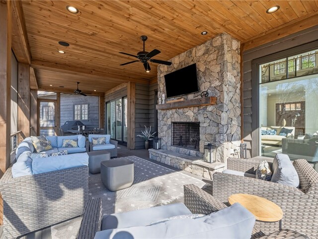 Photo of 510 S Point Boulevard