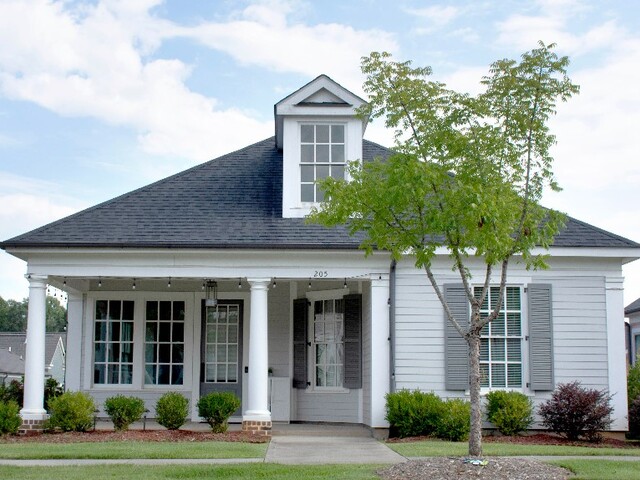 Photo of 205 Howard Avenue