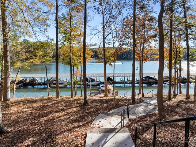 Photo of 605 Watermarke Lane