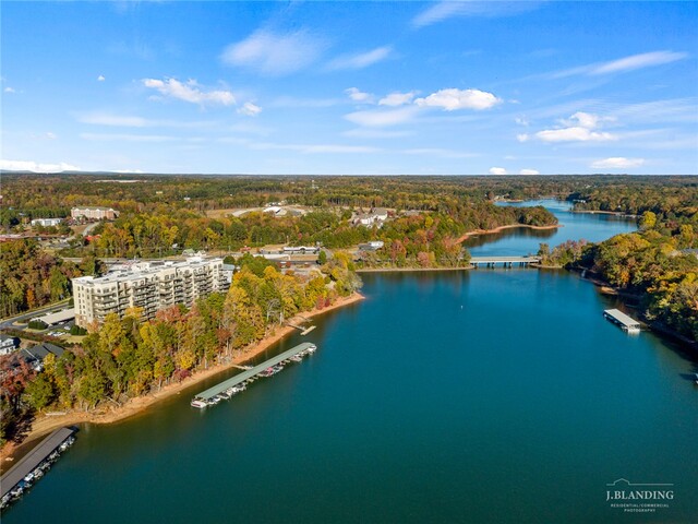 Photo of 605 Watermarke Lane