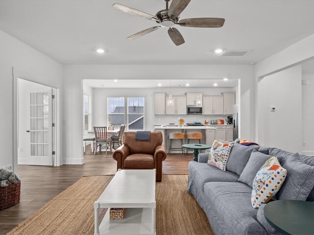 Photo of 214 Maverick Trail