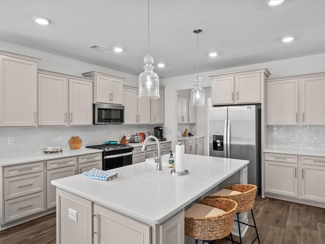 Photo of 214 Maverick Trail