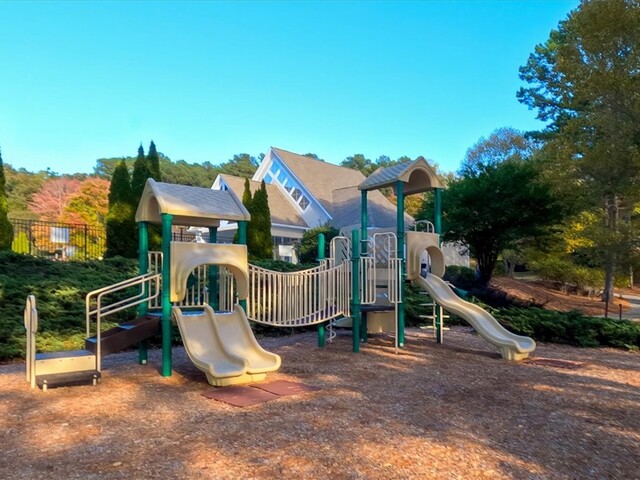 Photo of 237 Hillview Drive