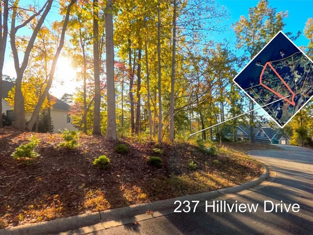 Photo of 237 Hillview Drive