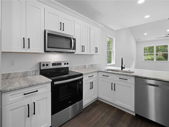 Photo of 400 Hickory Trail