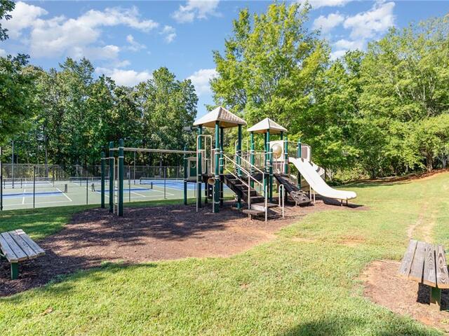 Photo of 306 Hickory Trail