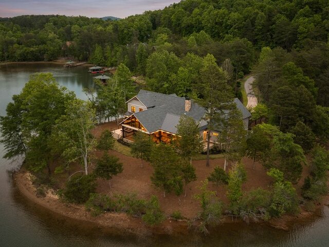 Photo of 146 Island Water Drive