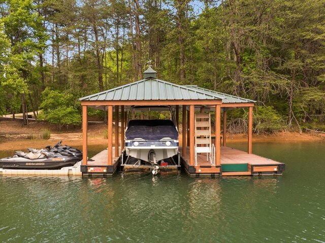 Photo of 146 Island Water Drive
