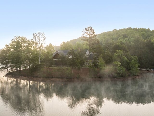 Photo of 146 Island Water Drive