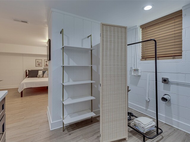 Photo of 1126 N Highway 25