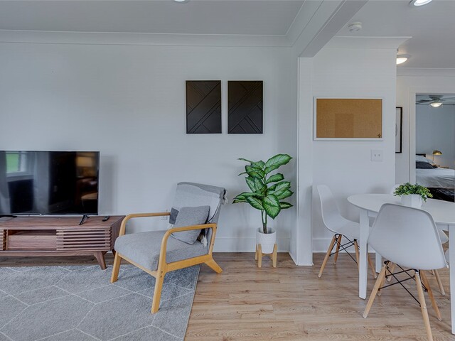 Photo of 1126 N Highway 25