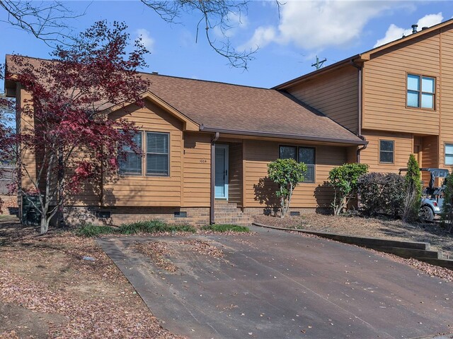 Photo of 100 Sunningdale Court