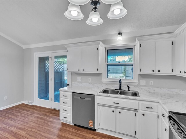 Photo of 100 Sunningdale Court